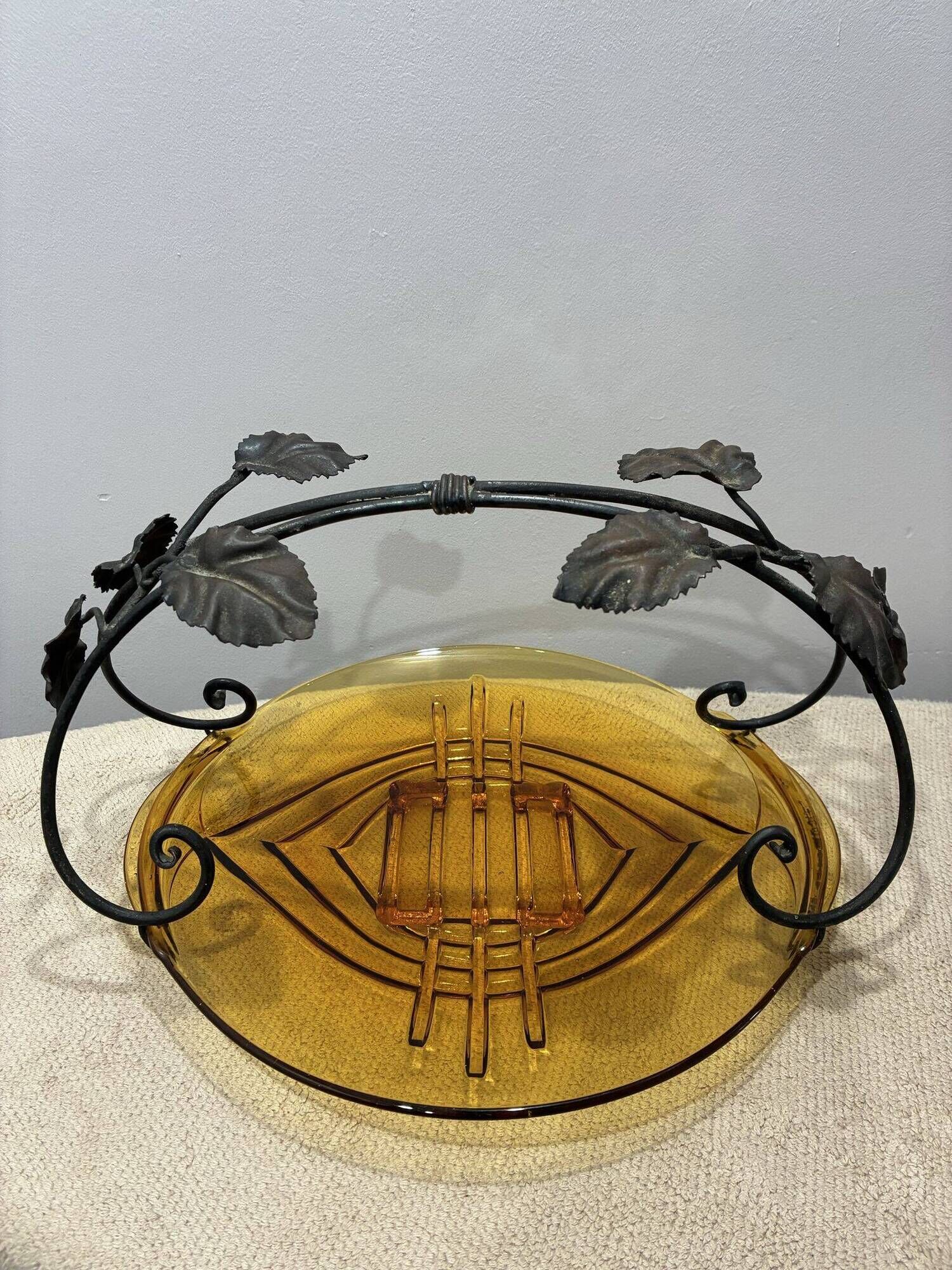 Val Saint Lambert amber glass bowl, Candide series, metal leaf mount