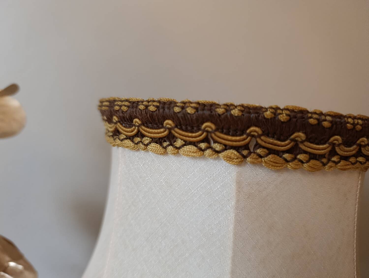 Chic retro lamp with a bronze pagoda fringe shade, 1950.