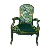 Louis XV armchair in embroidered velvet and jungle, renovated.