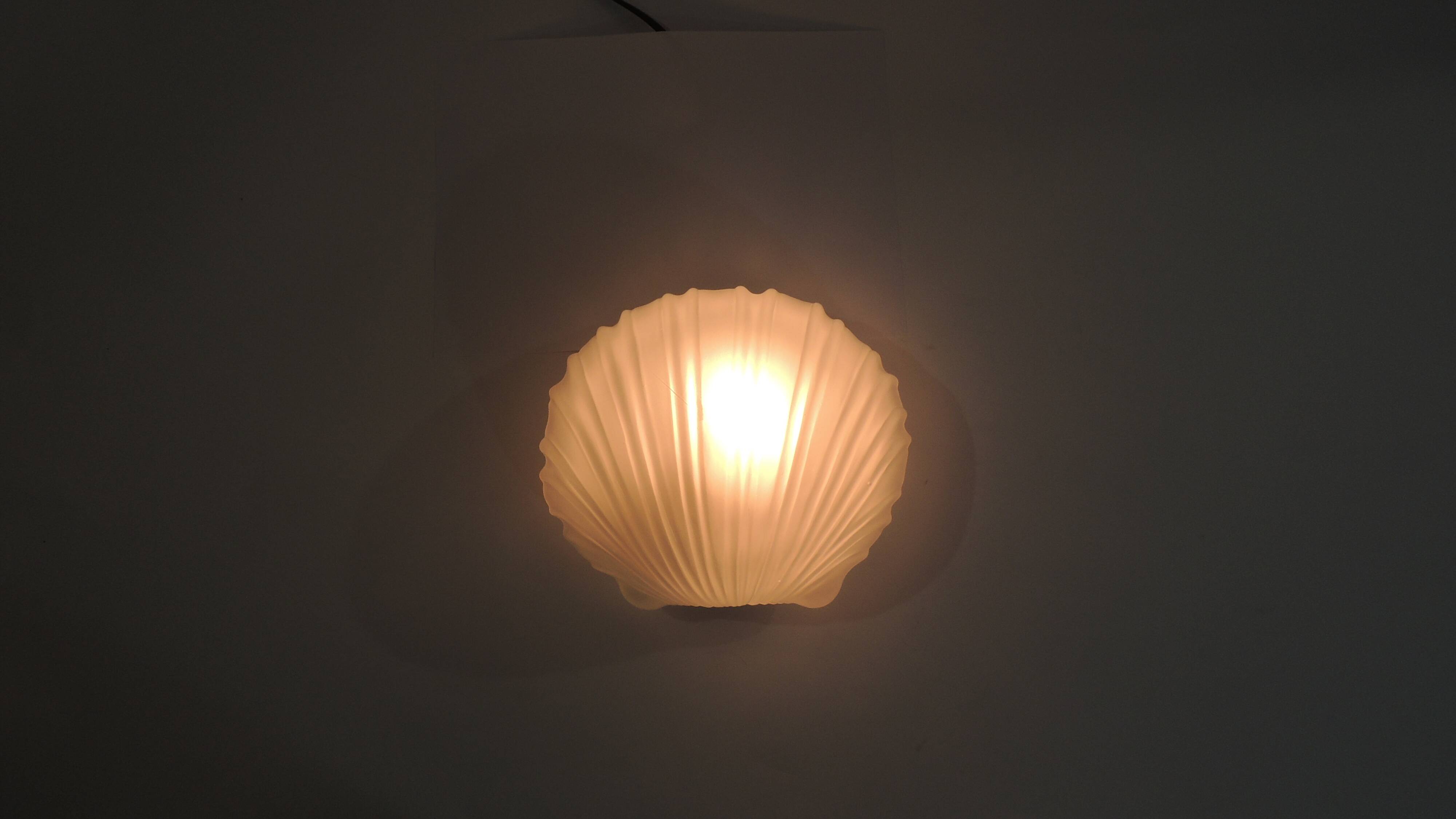 Vintage white opaline glass shell wall light – Ann wall lamp