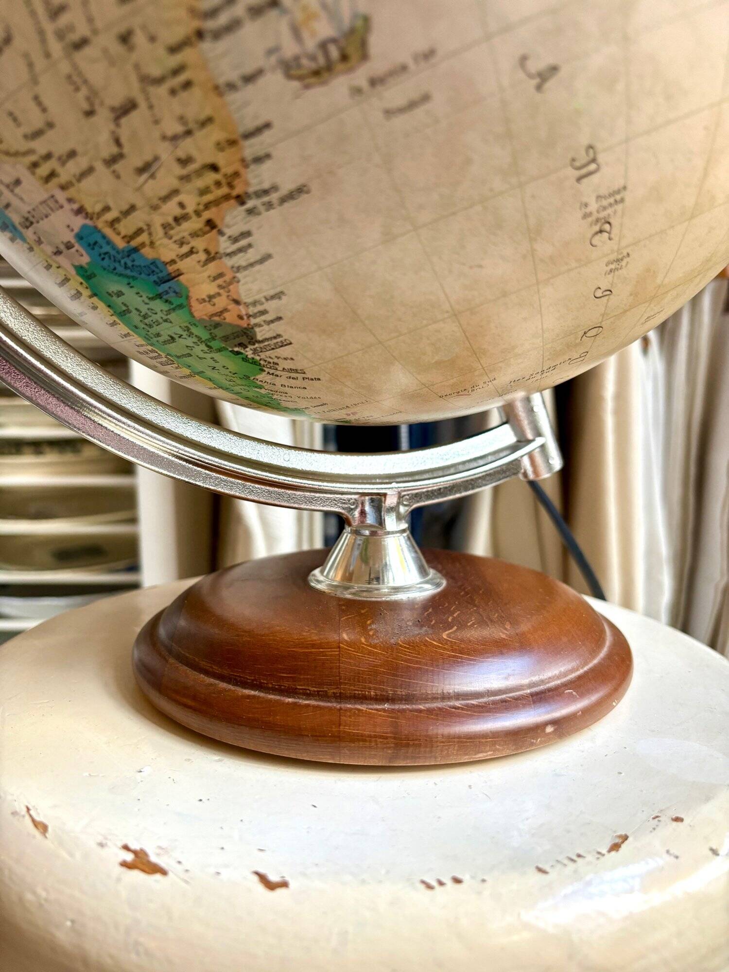 Mappemonde, globe lumineux Tecnodidattica avec loupe