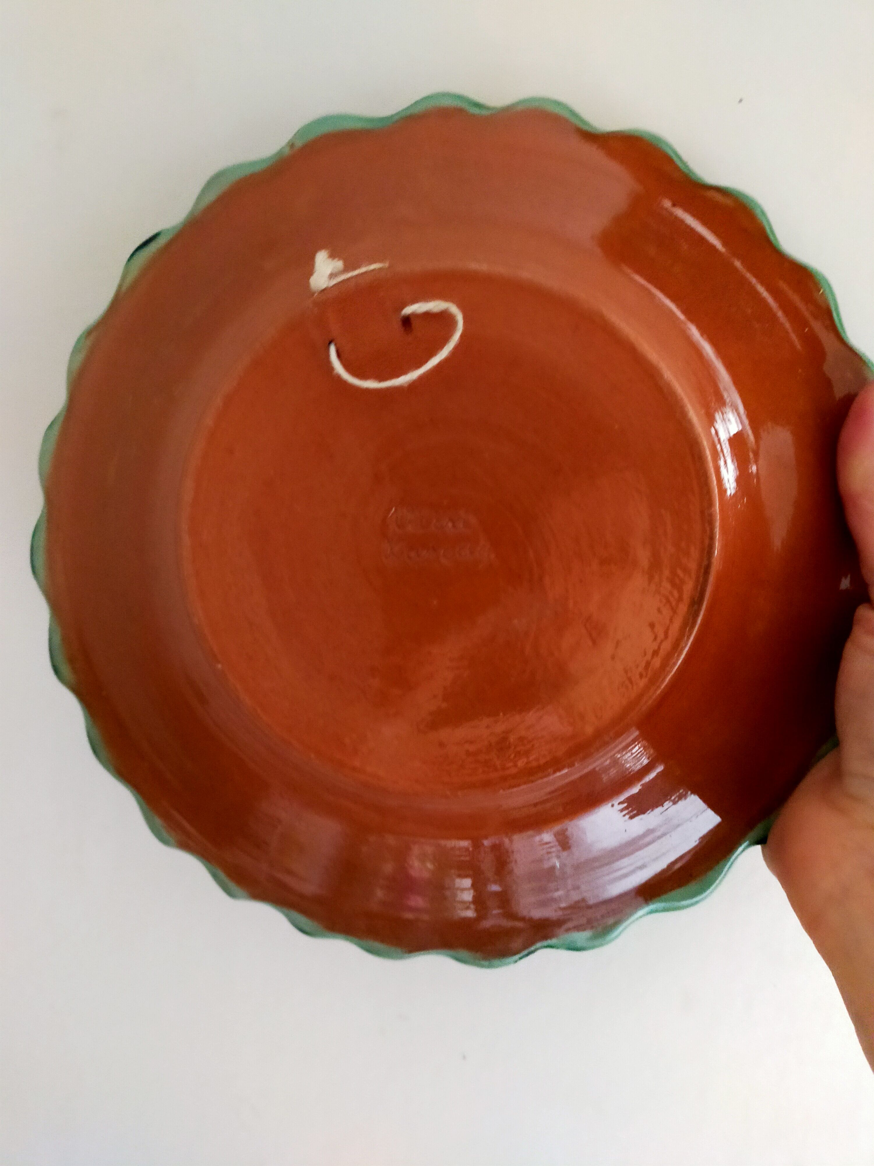 Spanish decorative plate pottery and vintage signed painting