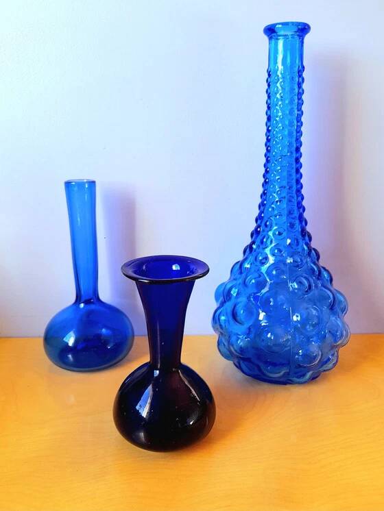 Soliflores en verre bleu