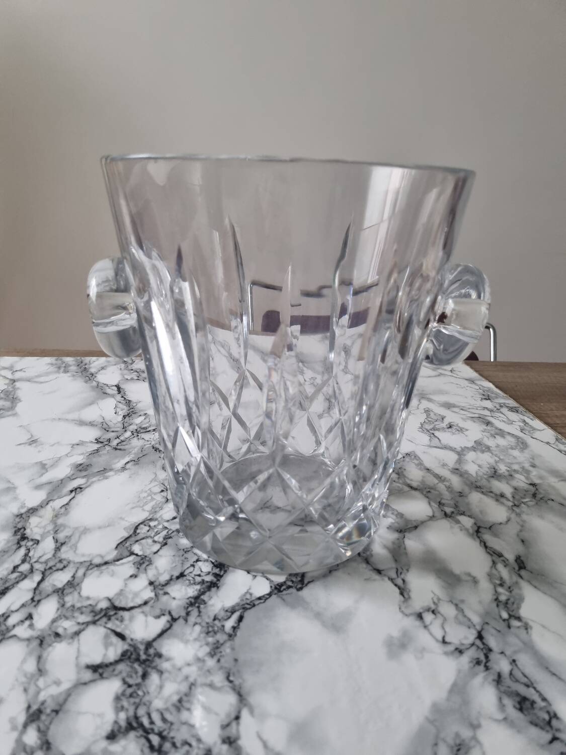 Crystal champagne bucket