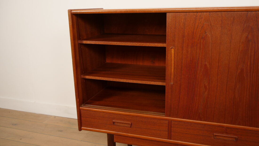 Vintage highboard | Danish | 175 cm