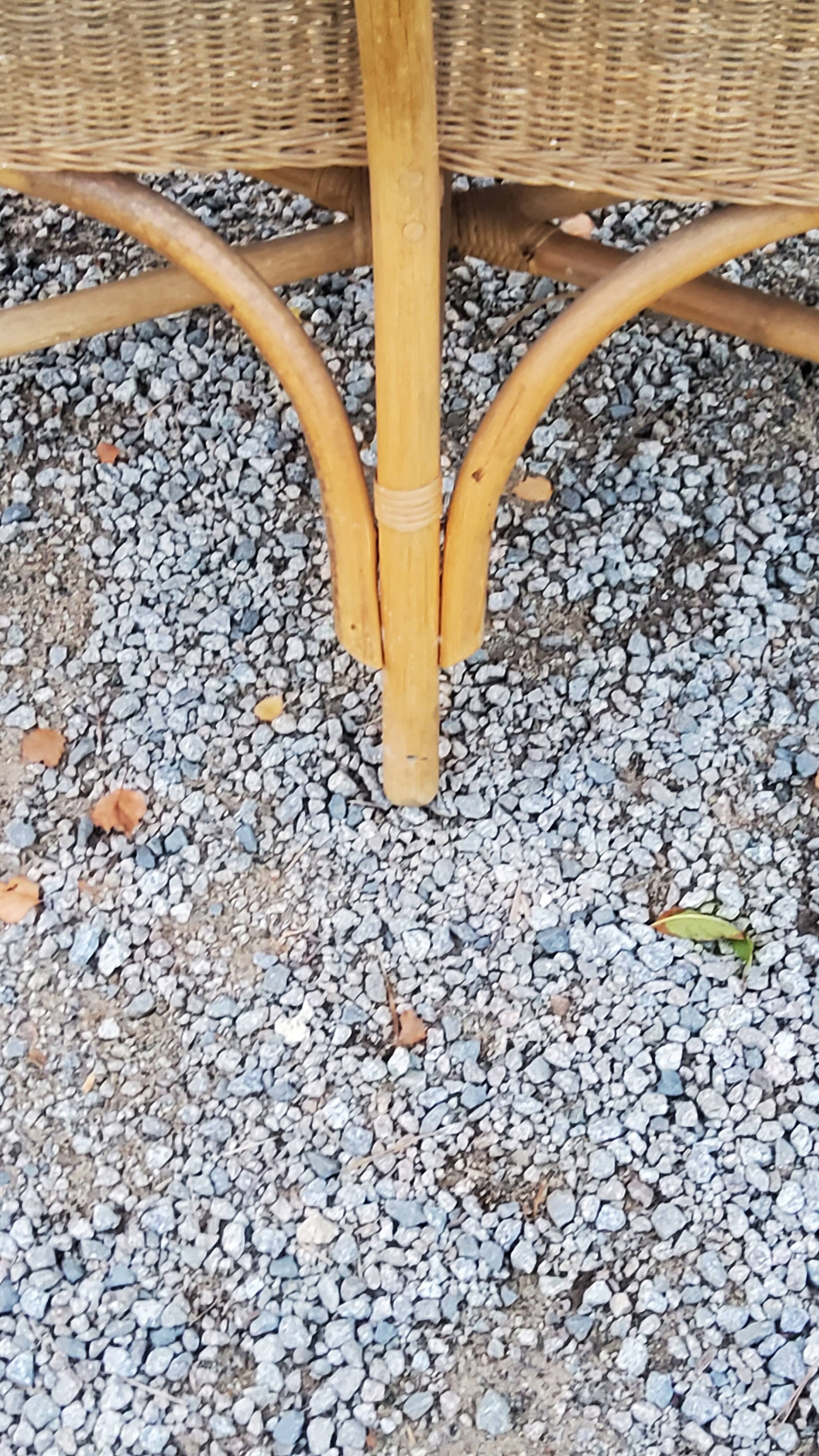 Pair of armchairs and bench in rattan and bamboo from the 60s/70s