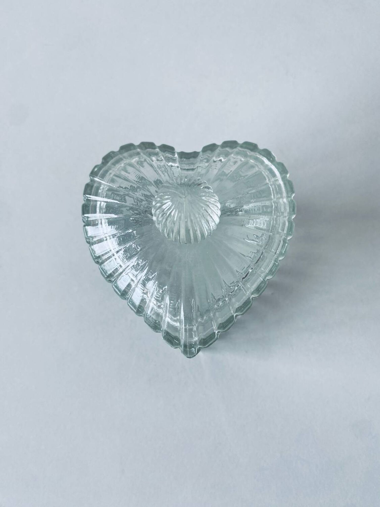 Bonbonnière cœur en verre