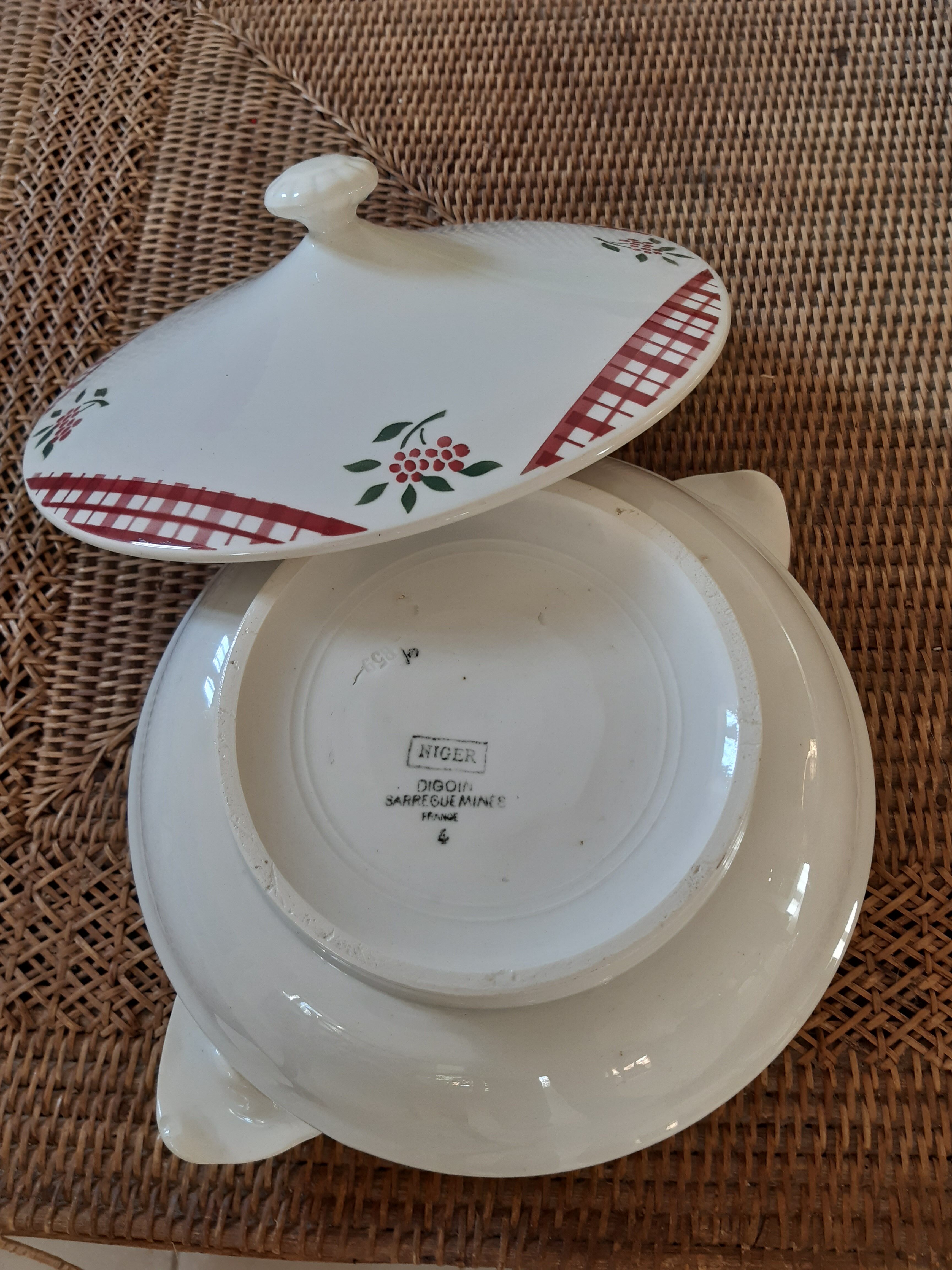 Soup bowl Digoin Sarreguemines