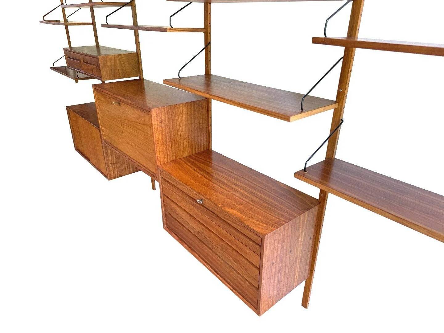 Poul Cadovius Royal System wall unit