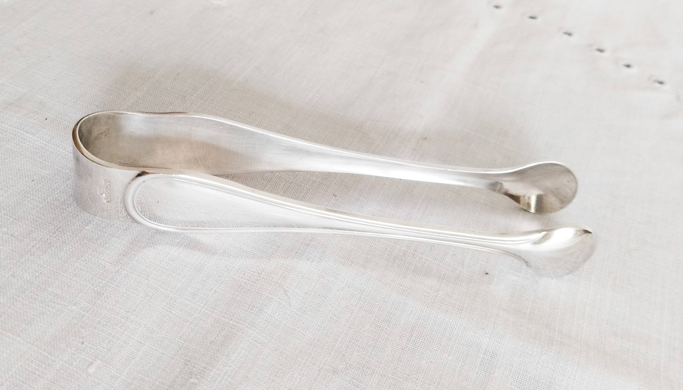 Christofle silver-plated sugar tongs, Albi model