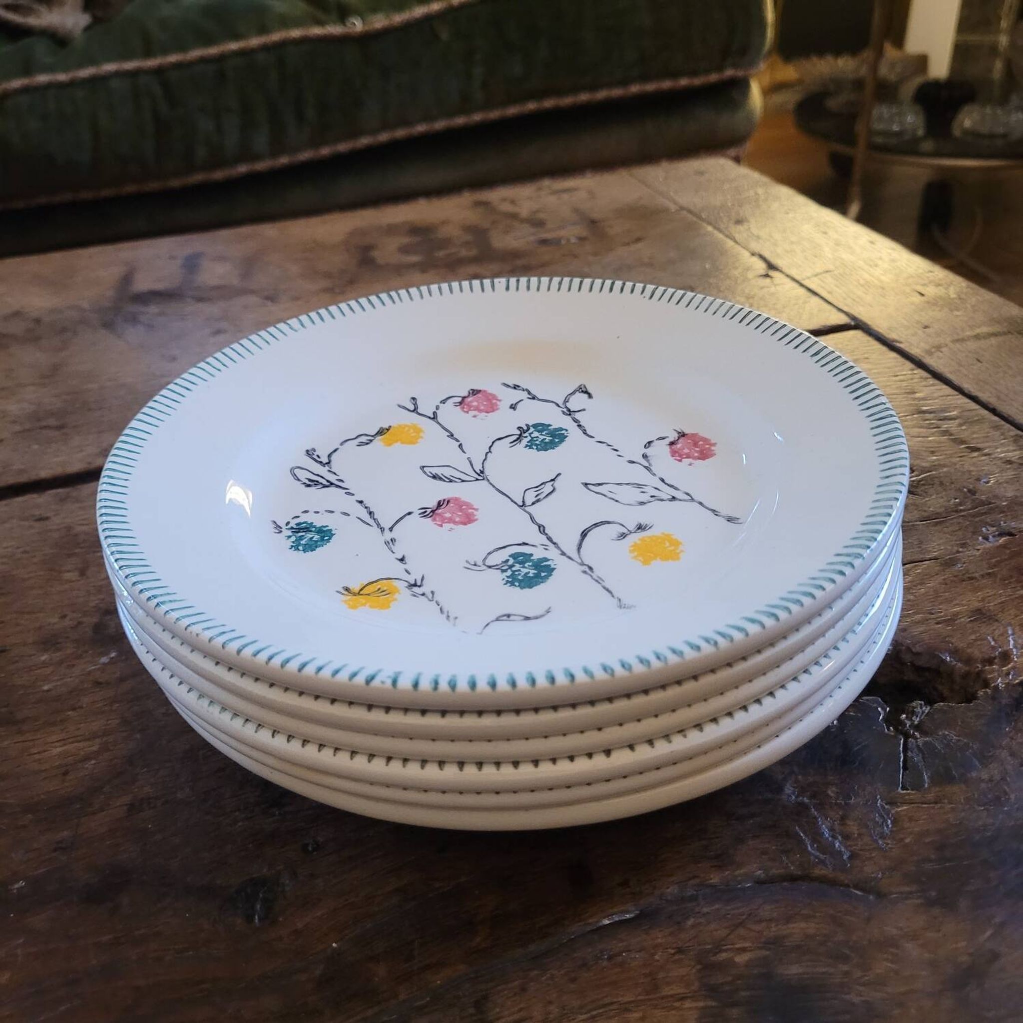Assiettes à dessert faïence et décor floral 50's