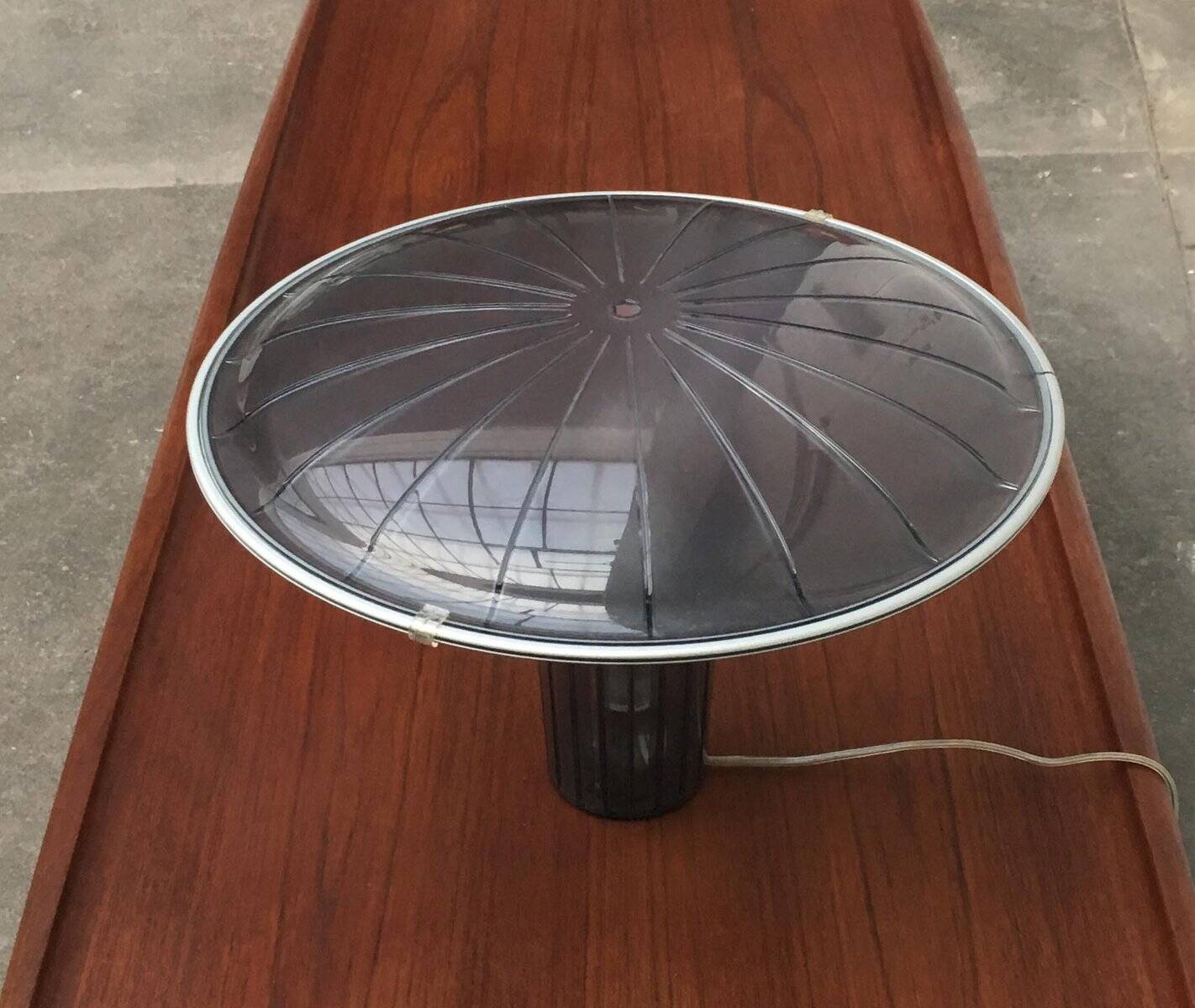 Contemporary Italian table lamp model Agaricon D36 by Ross Lovegrove for Luceplan.