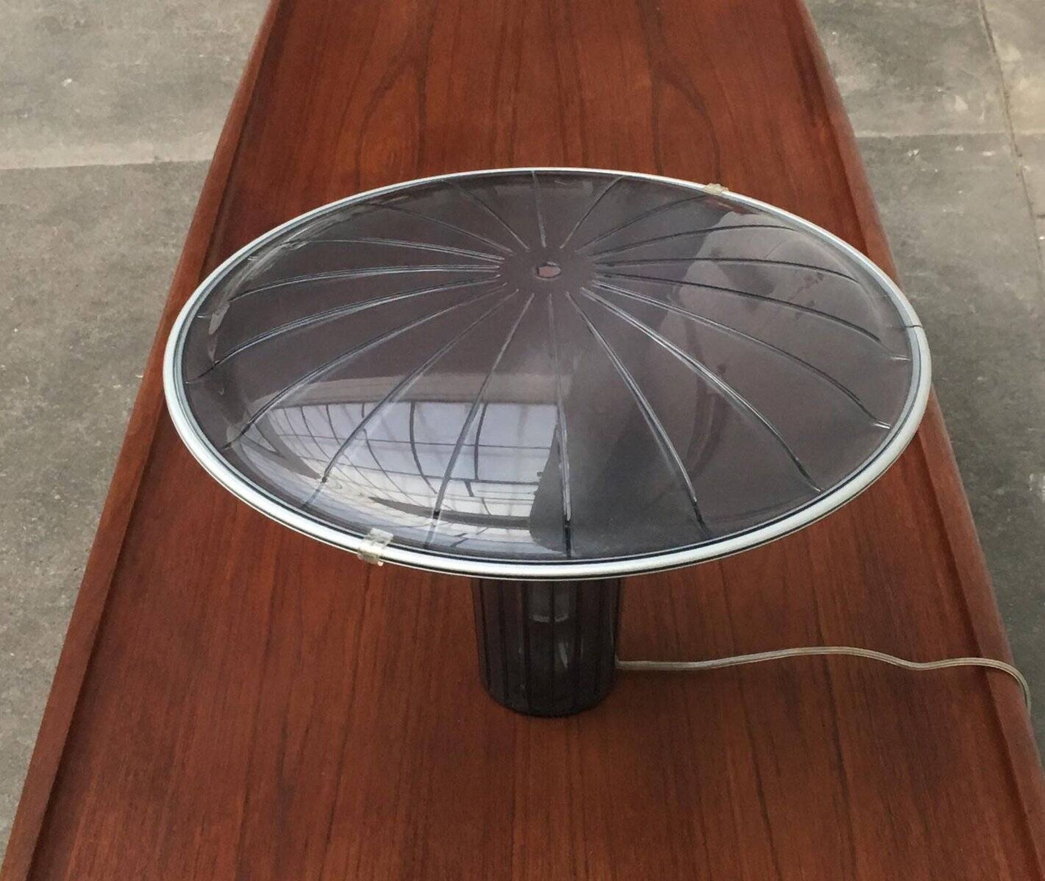 Contemporary Italian table lamp model Agaricon D36 by Ross Lovegrove for Luceplan.