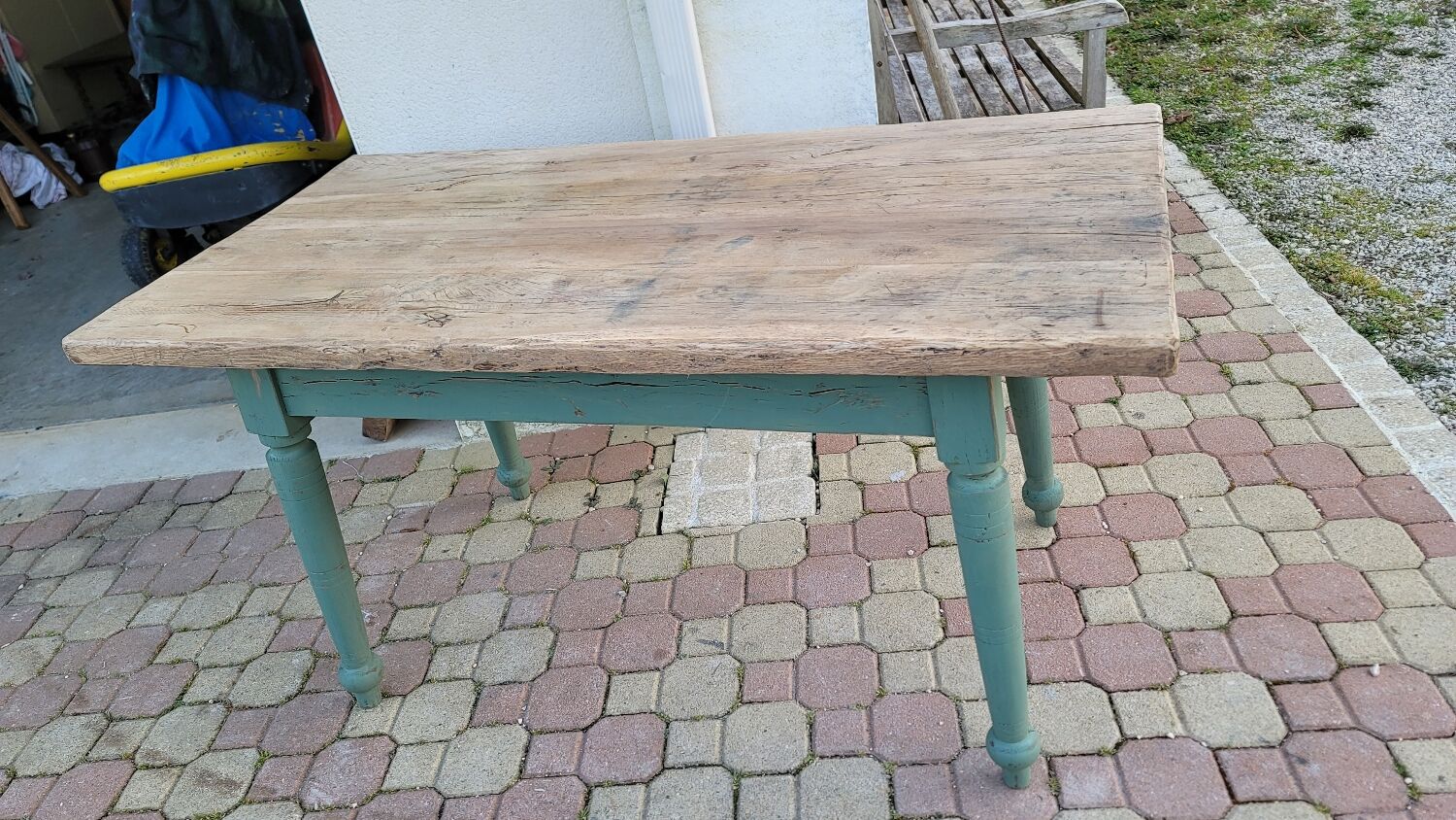 Farmhouse table