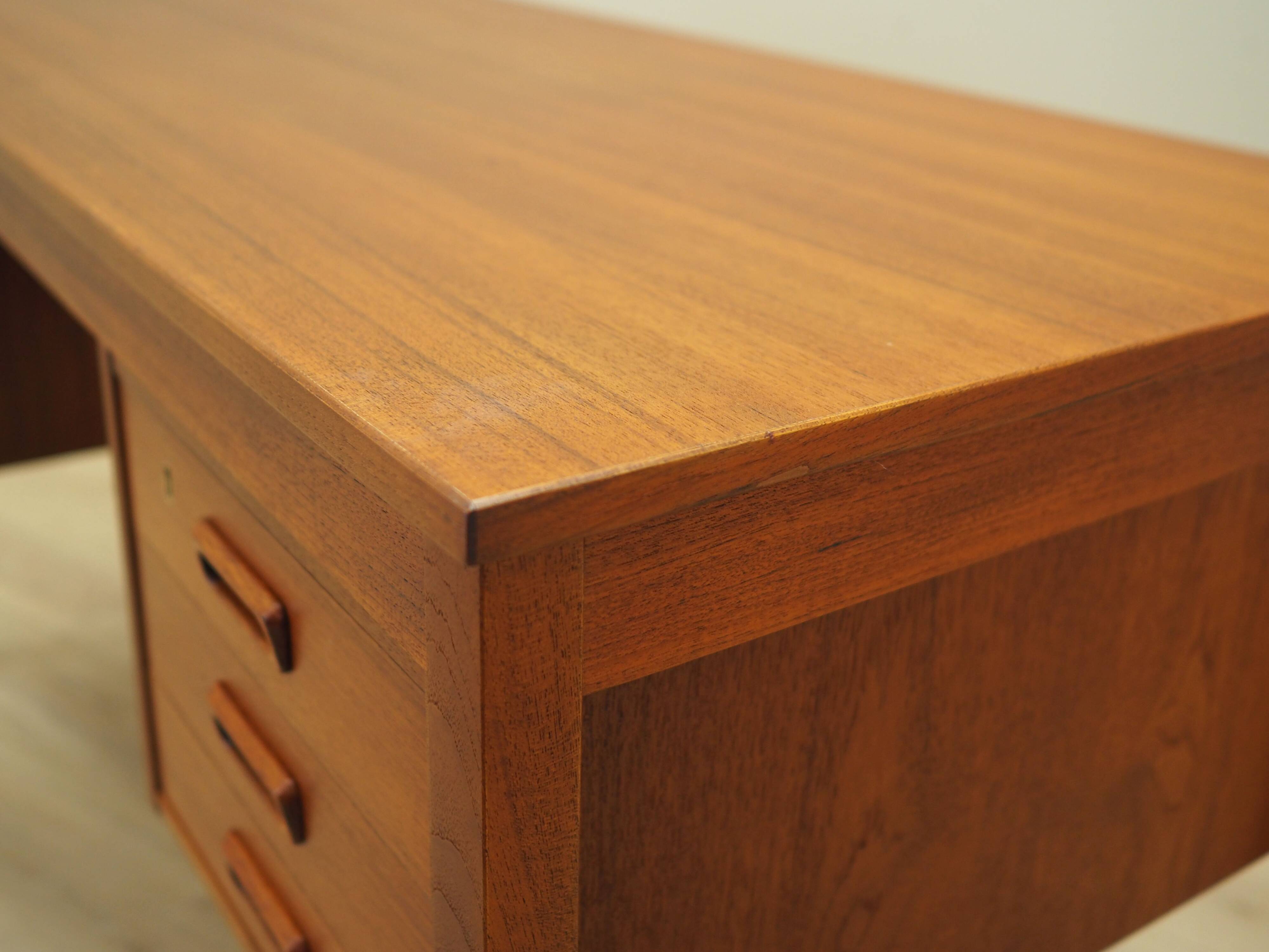 Teak desk, Danish design, 1970s, production: Denmark