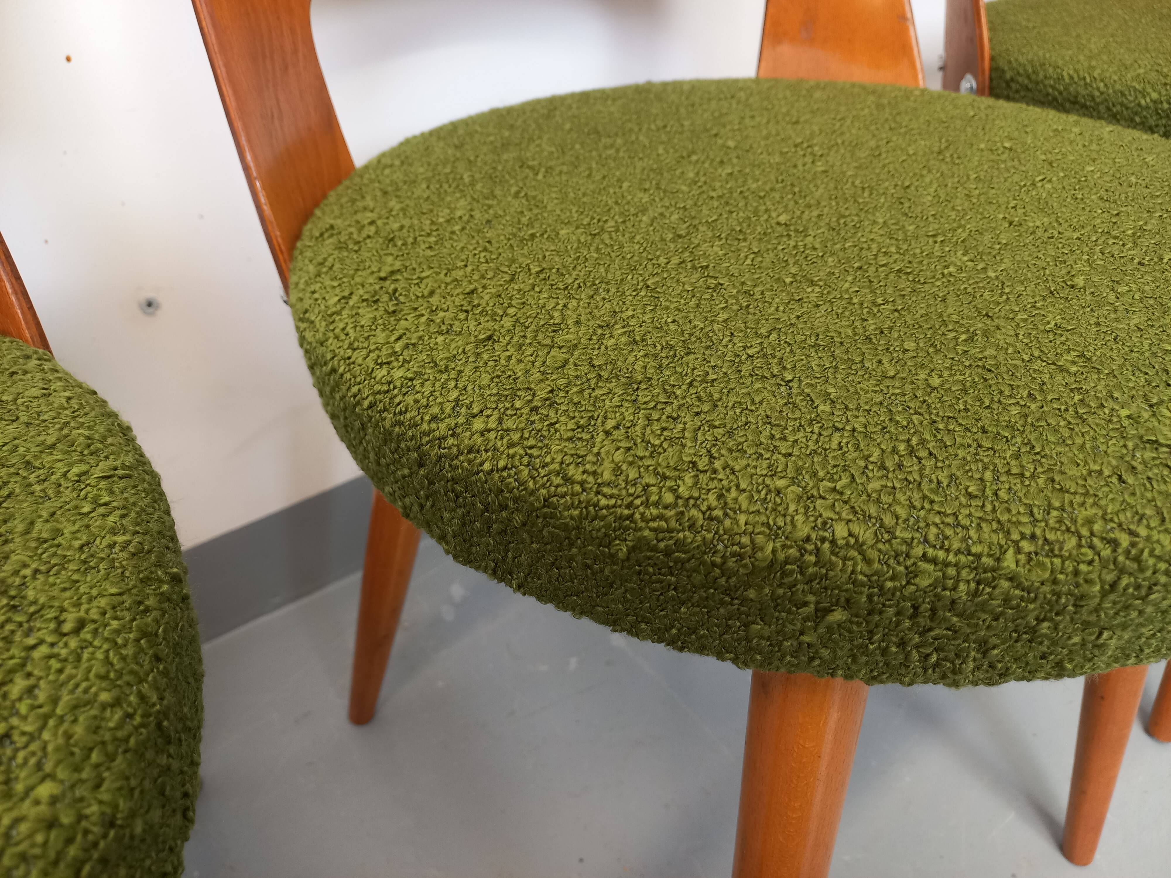 Set of 4 vintage Baumann Mondor chairs in terry cloth wood