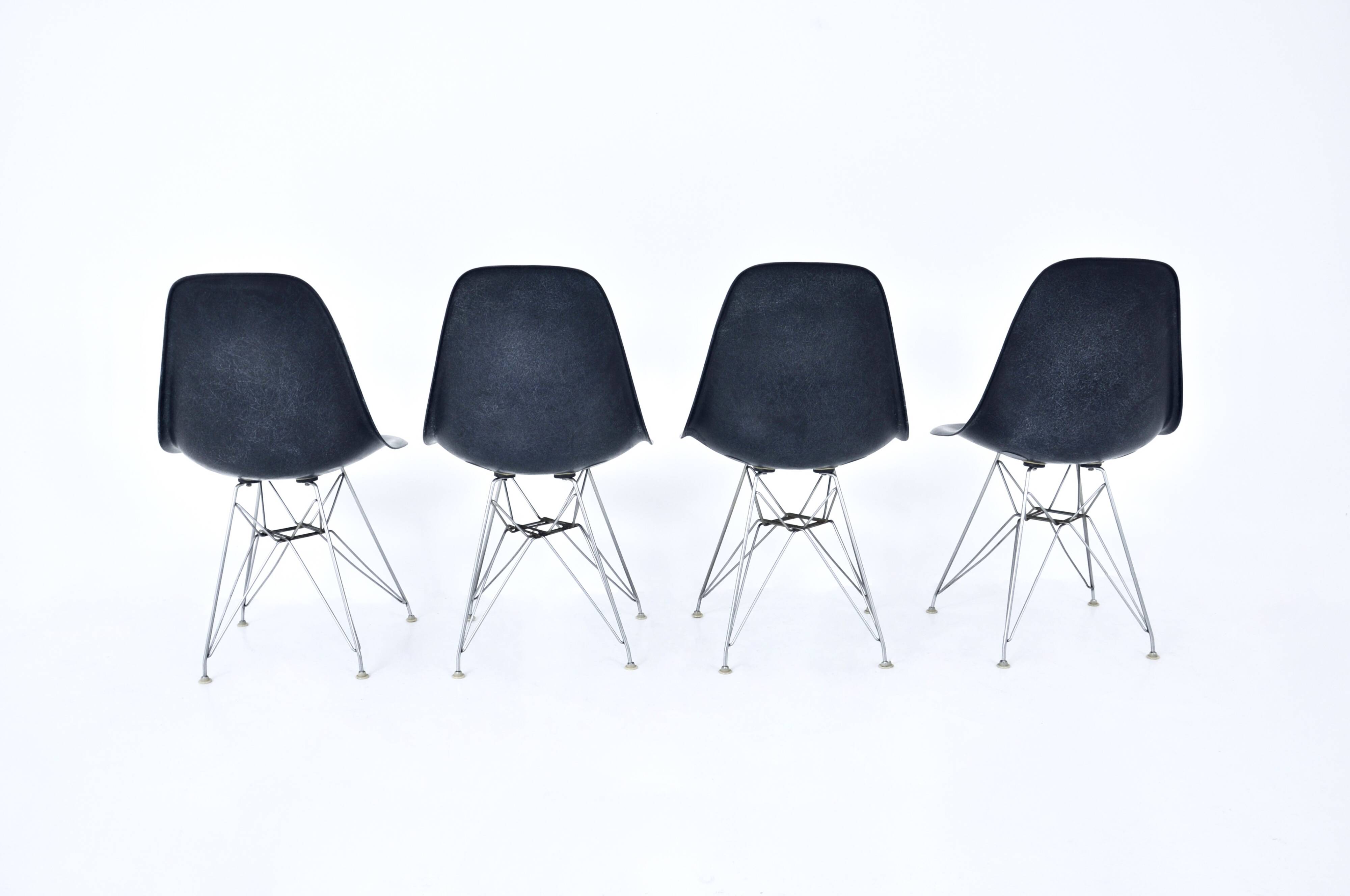 Set of 4 DSR Dining Chairs by Charles & Ray Eames for Herman Miller, 1970s