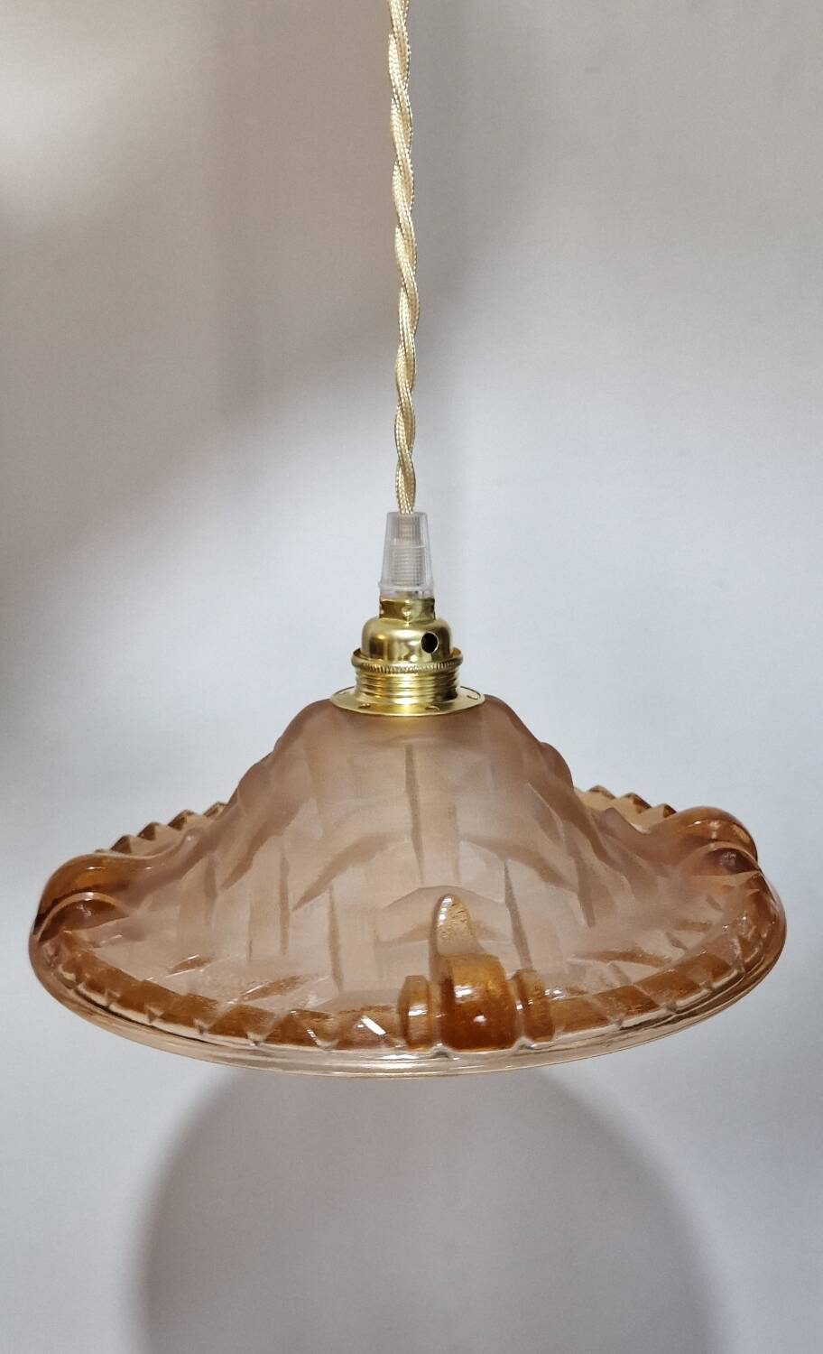Art Deco pendant light in pink molded glass