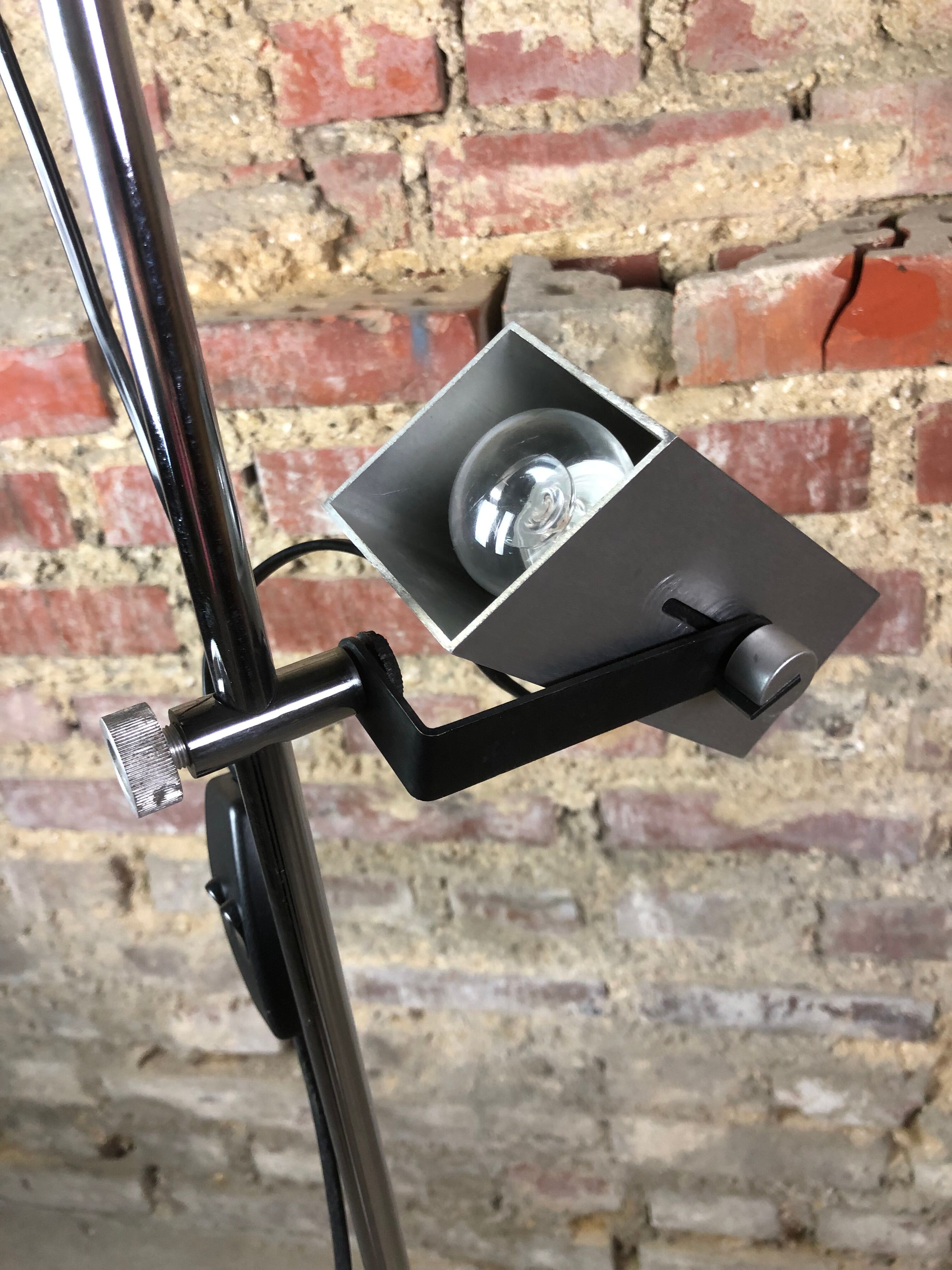 Vintage chrome steel floor lamp 80'S