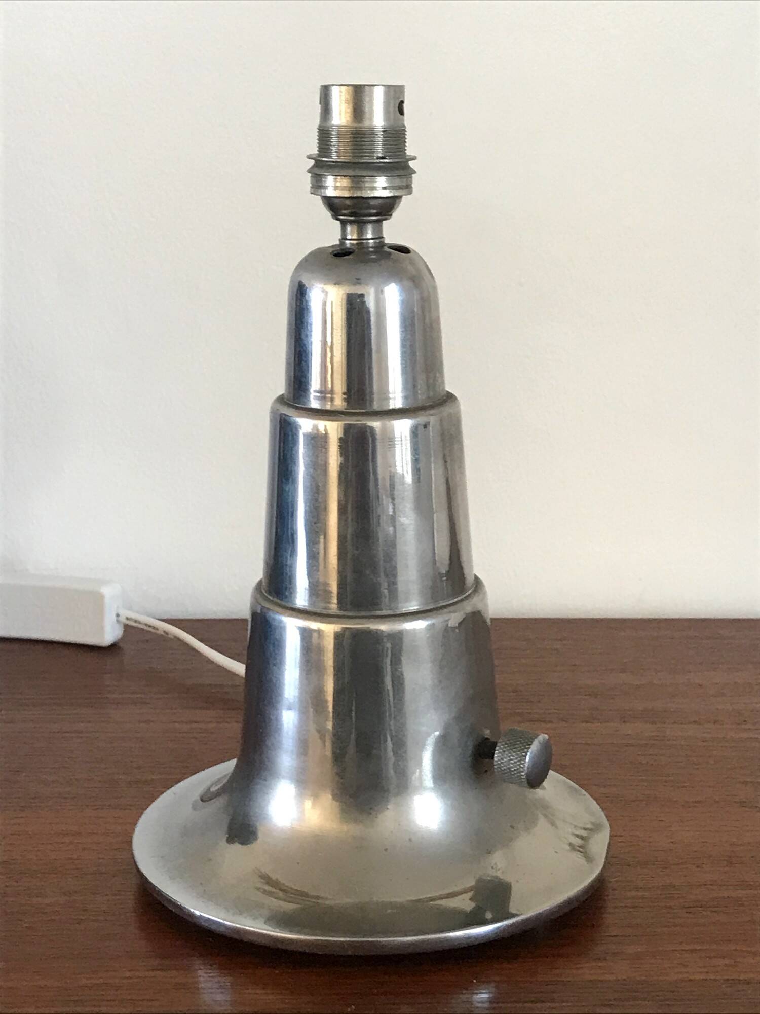 1930s Art Deco lamp in chrome with recycled cotton shade