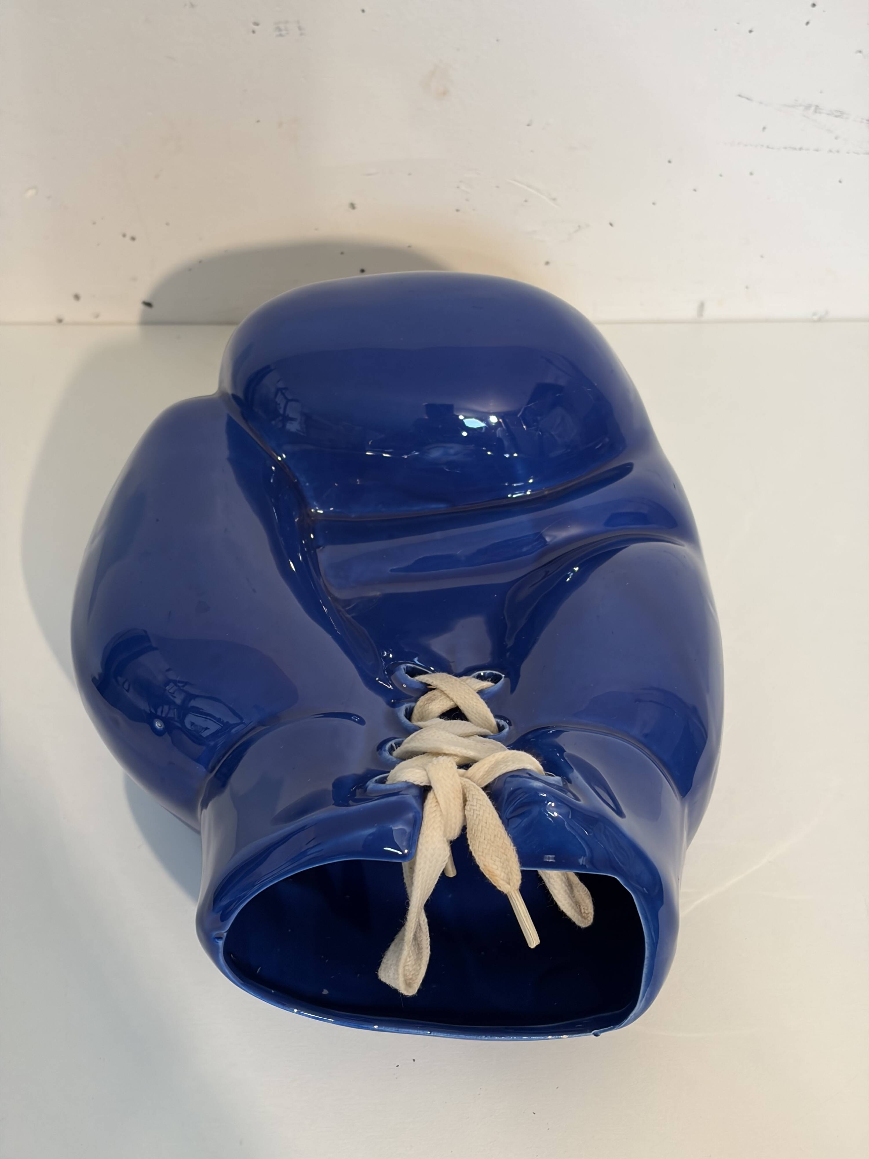 Boxing glove catchall, Jean Claude Peirè, 1980