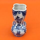 Delft d533 earthenware vase