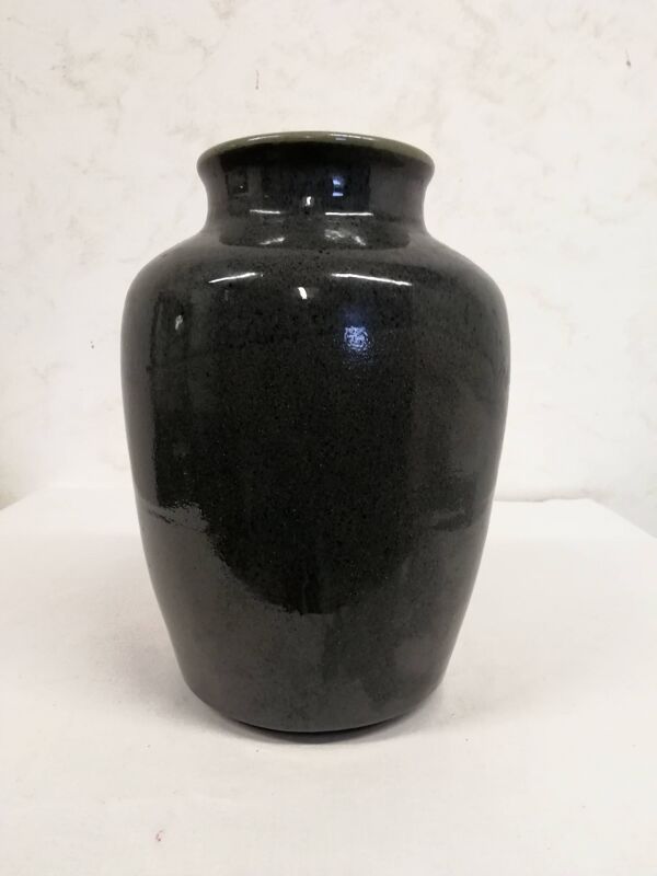 Vase en grès vernissé