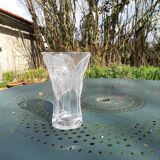 Glass vase