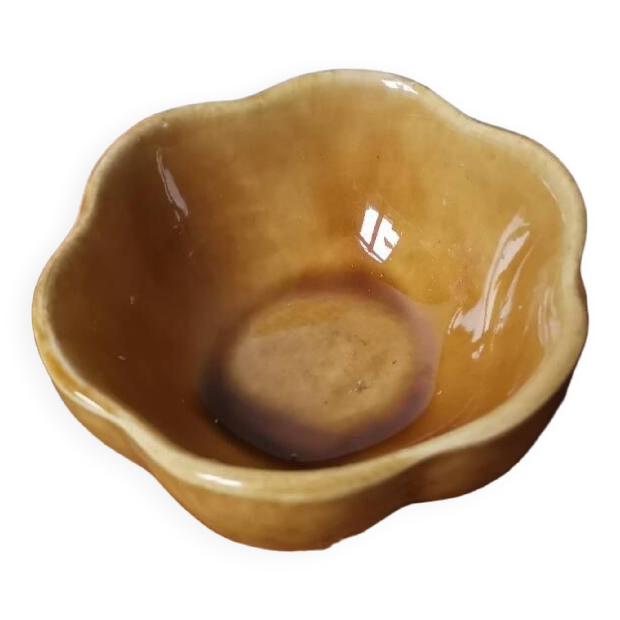 Small bowl in the shape of a vintage enameled ceramic flower
