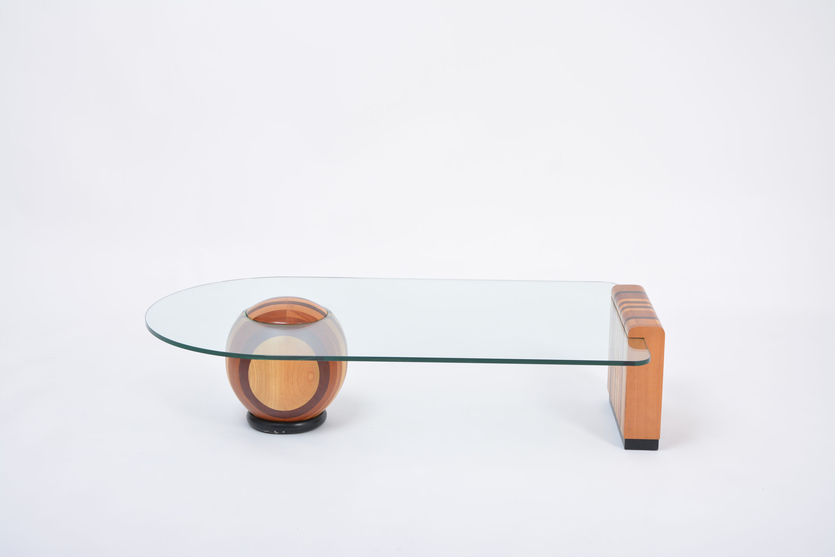 1970s italian coffee table by Massimo and Lella Vignelli for Casigliani