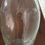 Carafe en verre ciselé années 60