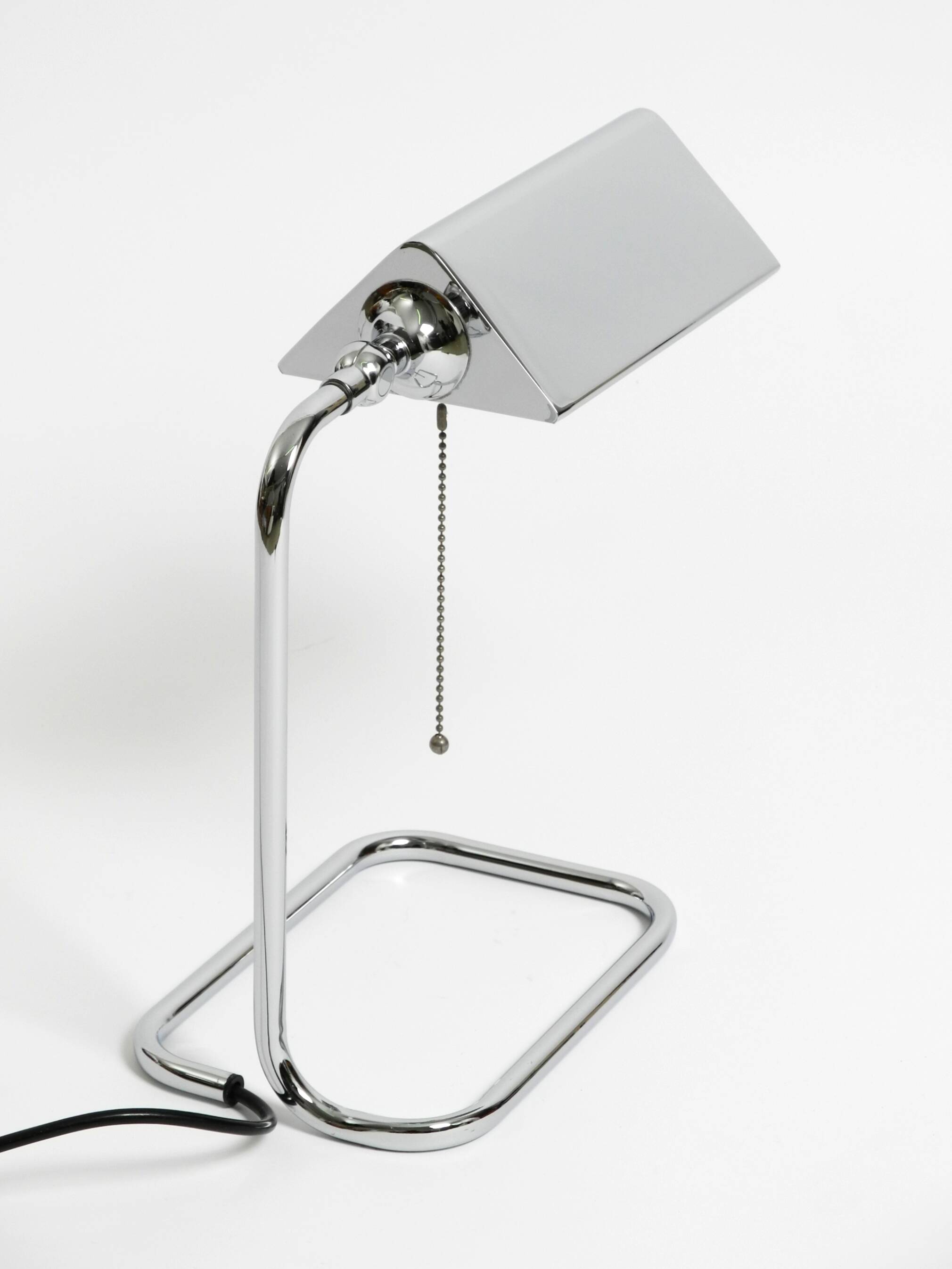Large original 1980s chrome table lamp by Florian Schulz
