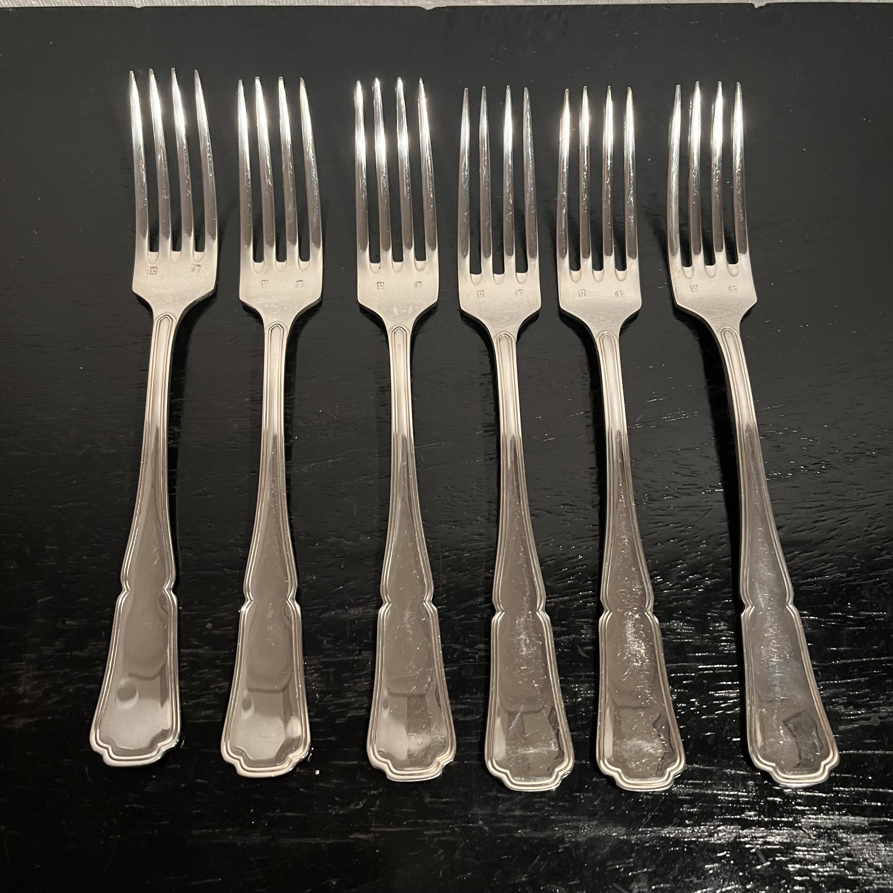 Silver-plated metal forks