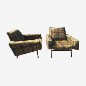 Pair of armchairs G10, Pierre Guariche for Airborne