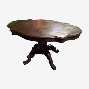 Walnut violin table