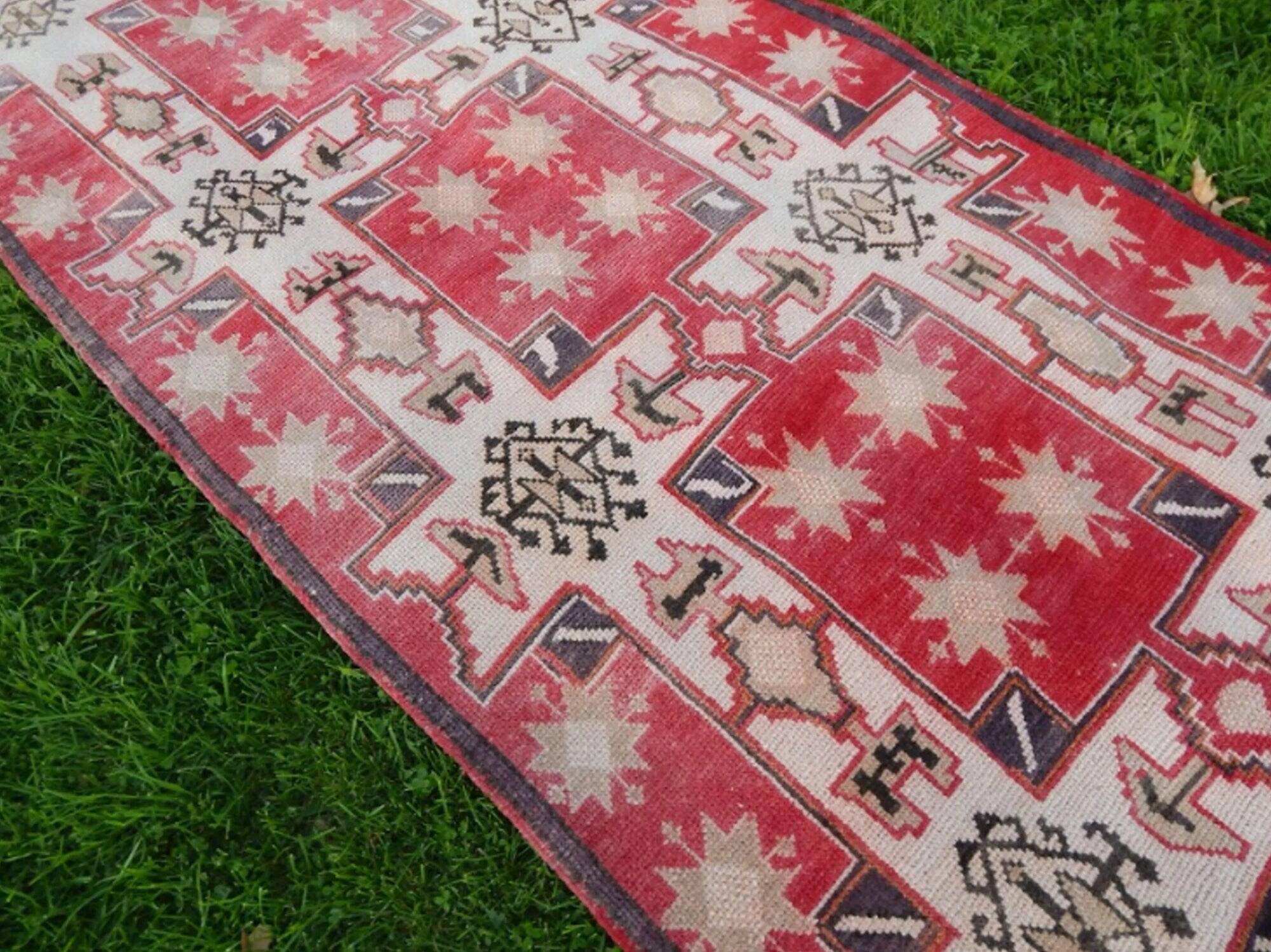 Vintage Turkish hallway rug 115x250 cm