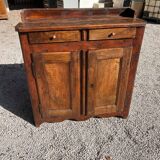 Antique pine sideboard from the 1920s/1930s.