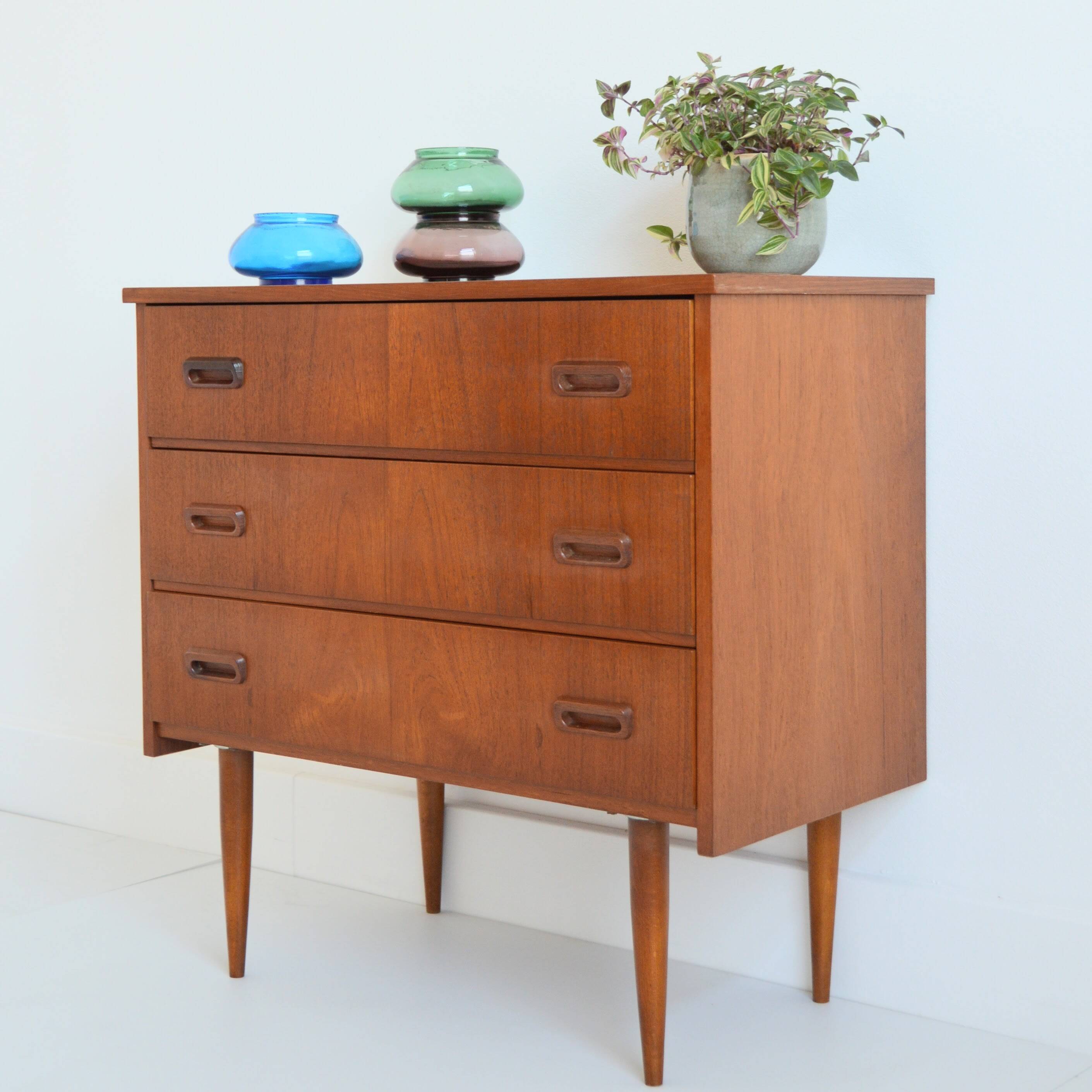 Commode scandinave teck 1960s