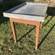 Desserte ou table de rempotage