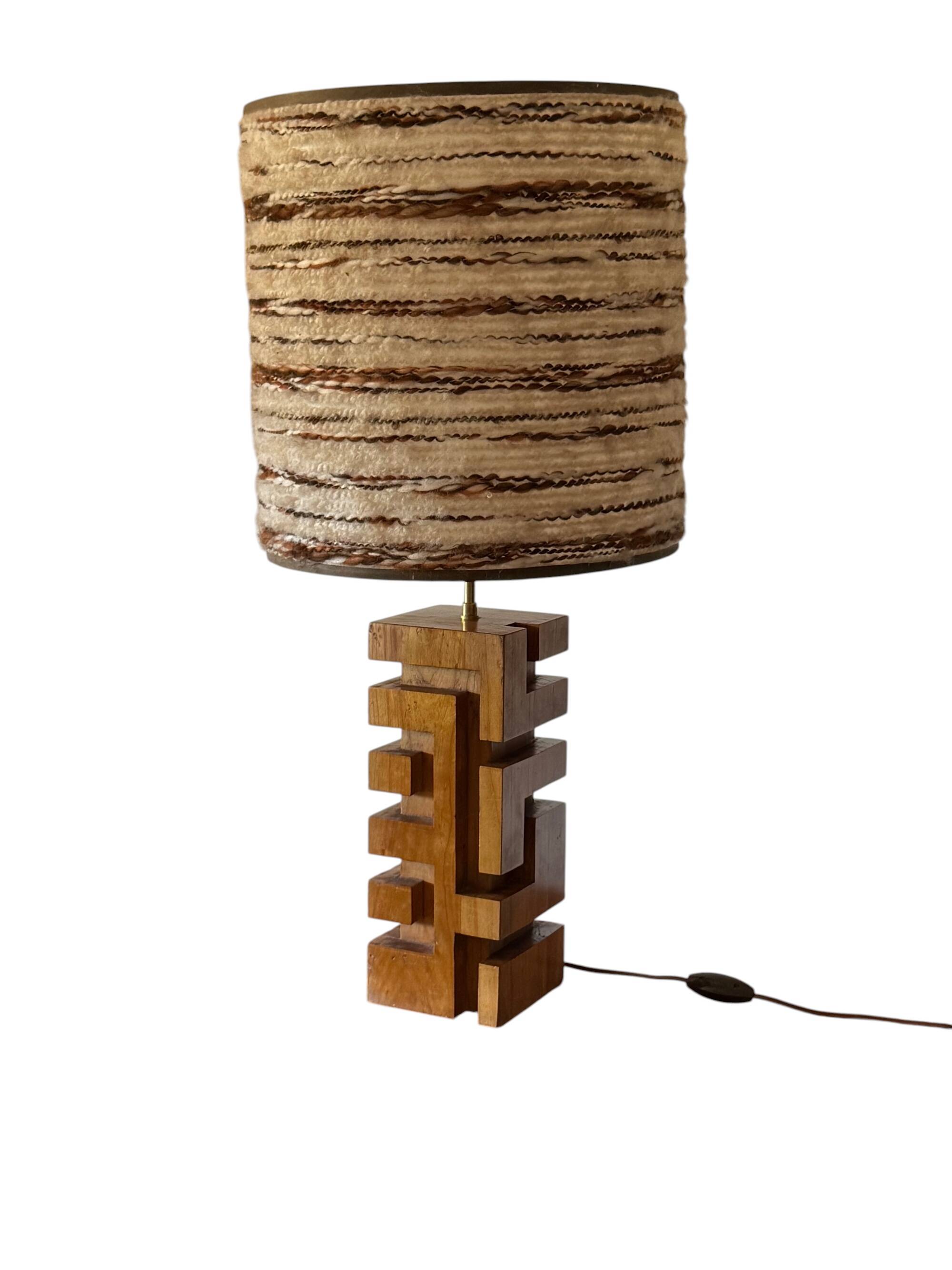 Hollywood regency wood table lamp, France 1970s