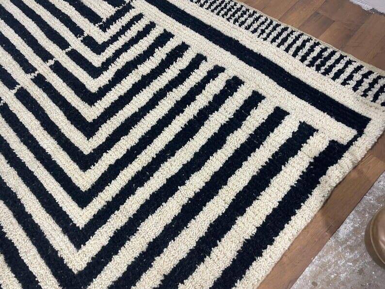 Large handmade pure natural wool Berber rug size 3/4 m