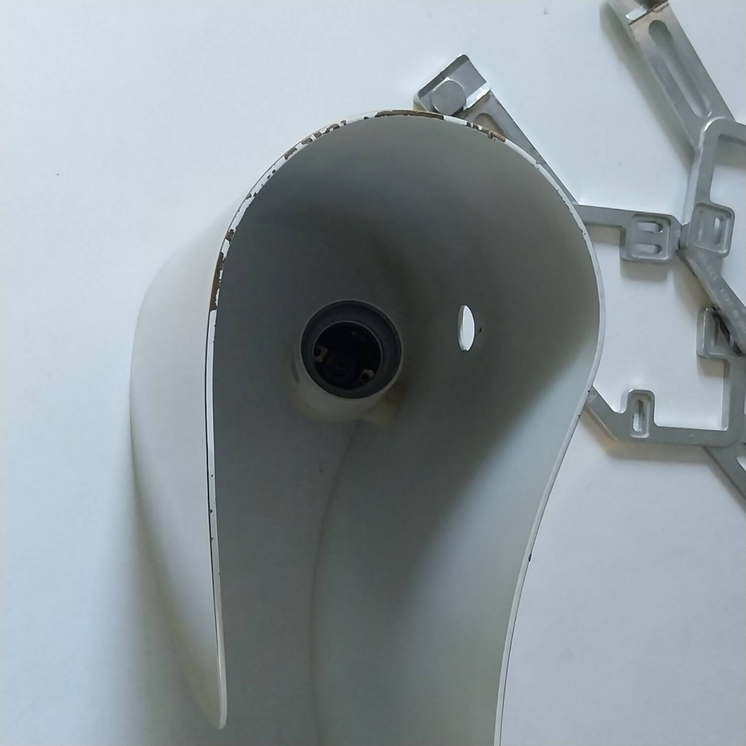 “Foglio Oro” wall lamp by Tobia Scarpa, Flos