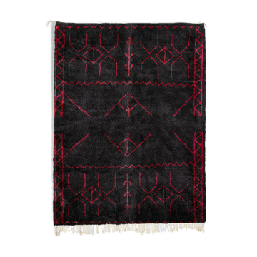 Tapis marocain moderne noir