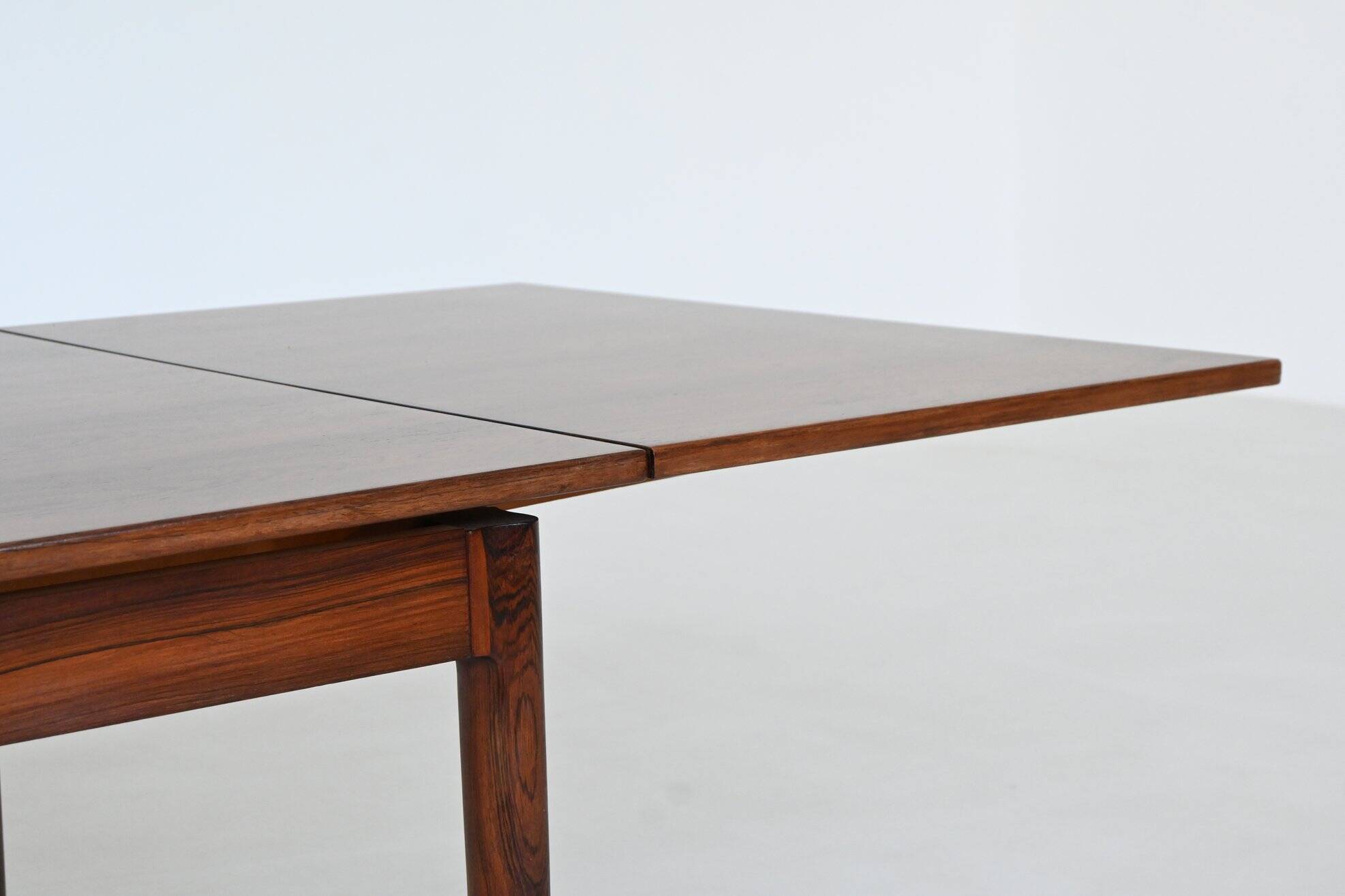 Niels Otto Moller large extendable dining table in rosewood Denmark 1960