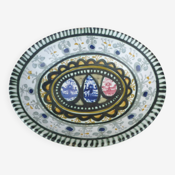 Large hollow ceramic dish from Quimper design L'Helguen André Keraluc