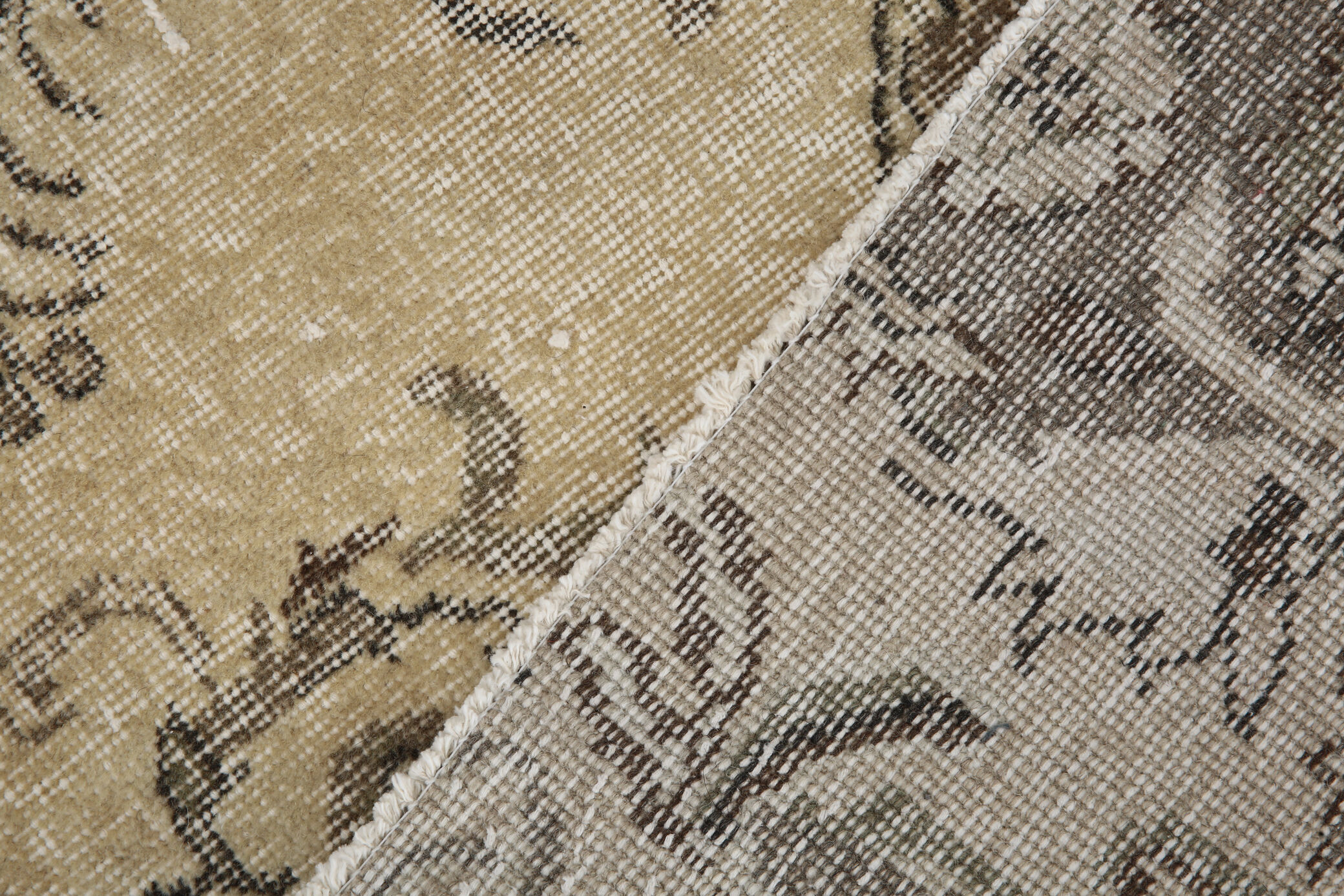 Classic beige & brown vintage rug, 211x155 cm