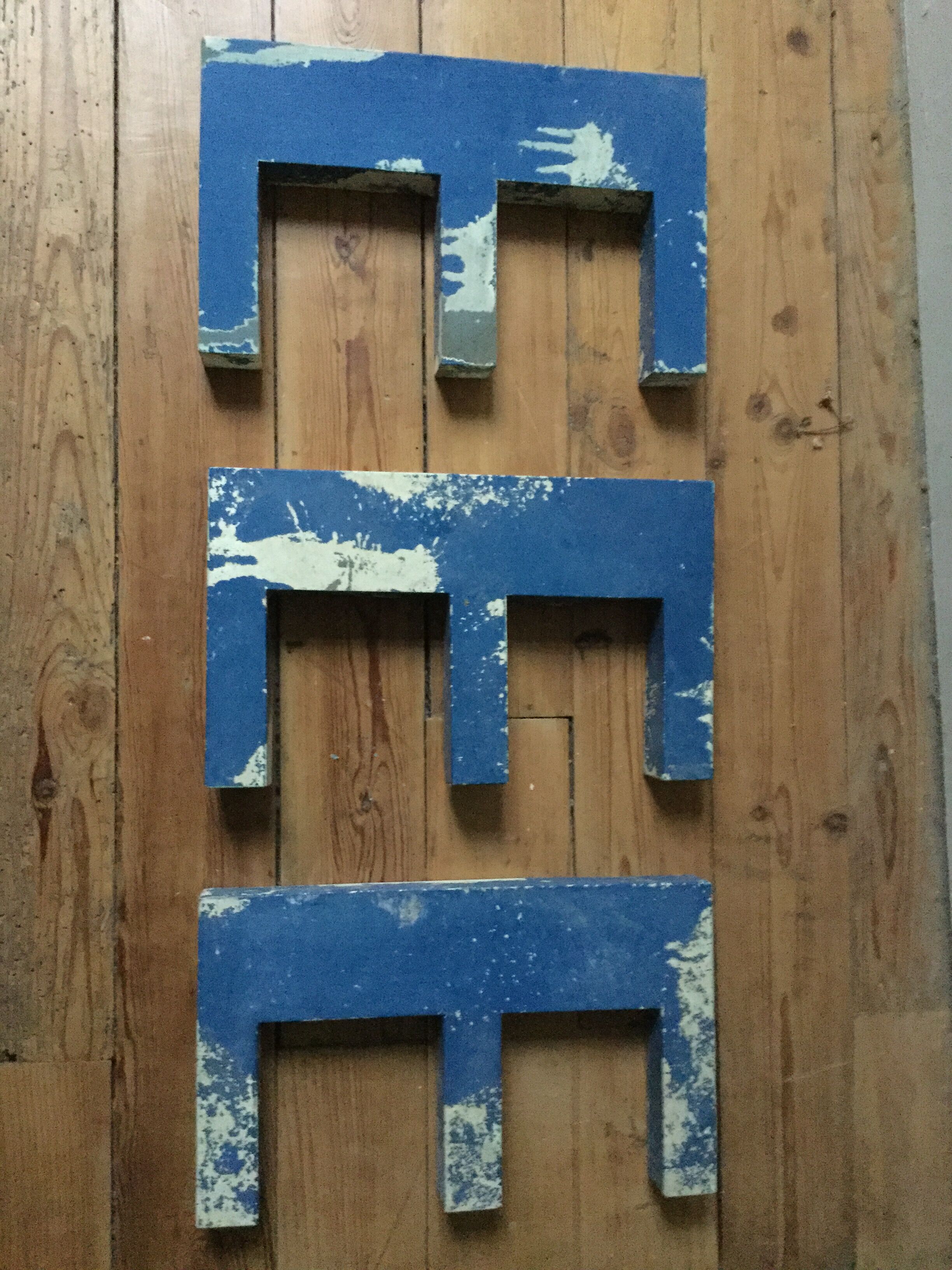Old zinc sign letter