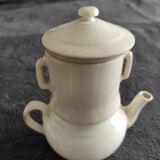 White teapot with filters old and complete p. Precious in Grigny