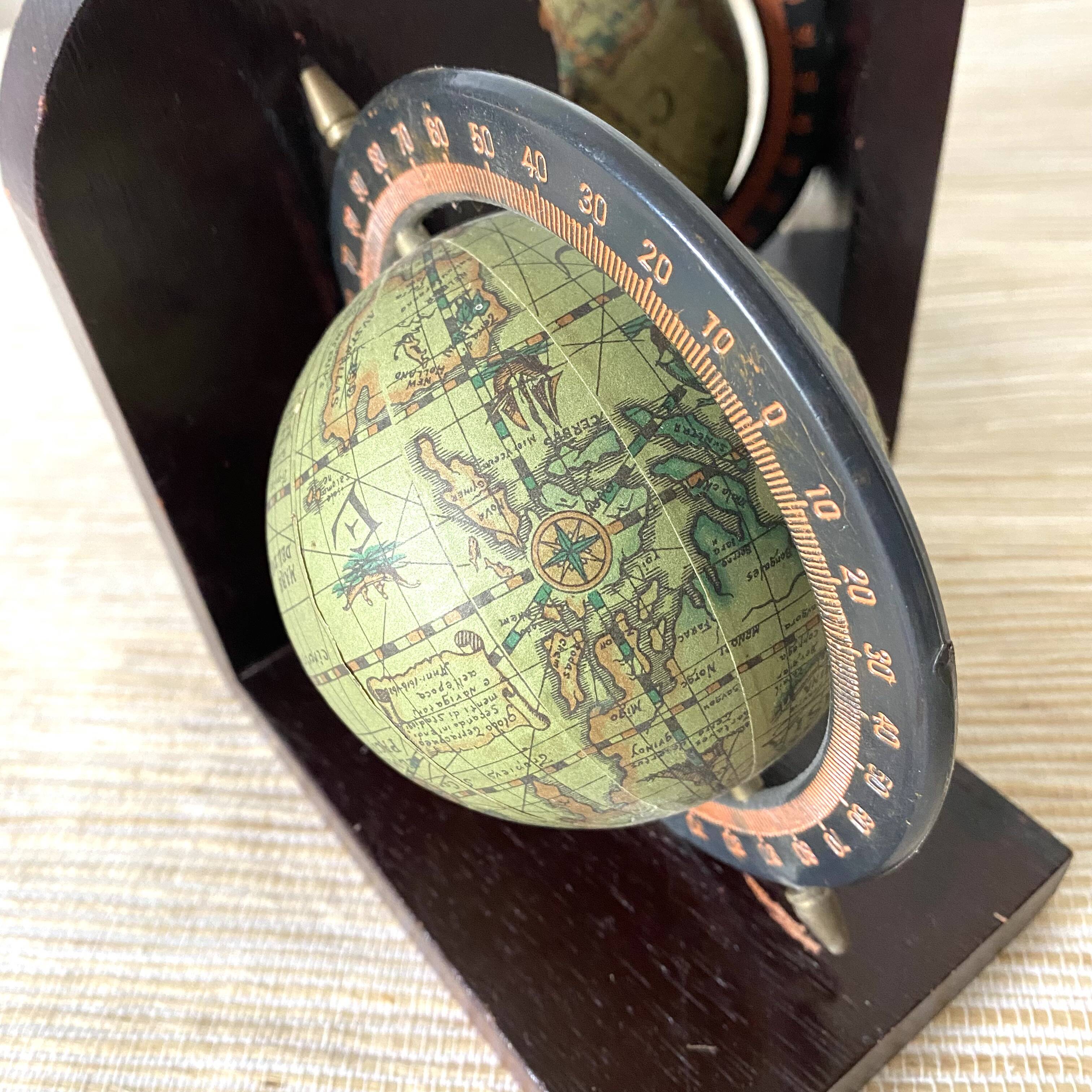 Serre livres vintage globes terrestres