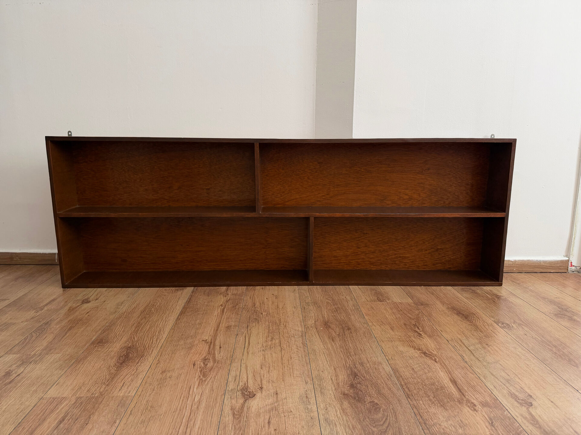 Vintage wall shelf for books / DVDs / Blu-rays.